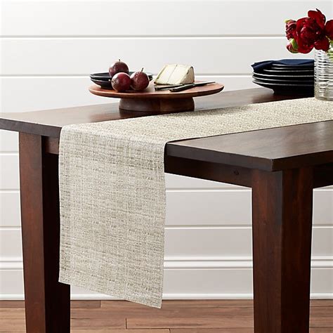 chilewich table runner clearance